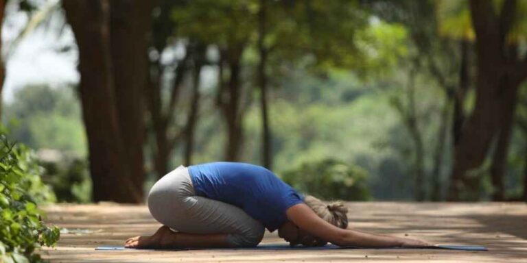 How Does Yoga Benefit in Depression?